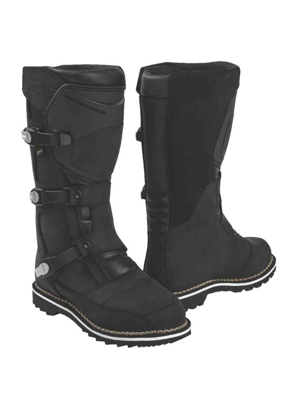 P90533938_highRes_bmw-motorrad-clothin