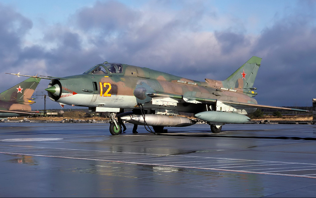 20 GvAPIB Su-17M4 12 yellow_10603 (2)