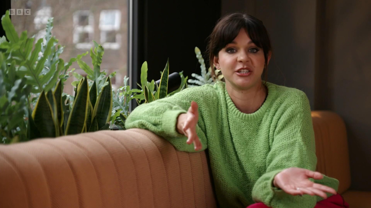 Newsround_Specials_-_Lets_Talk_About_Sexism_m001645y_original.mp4_snapshot_01.32_[2022.04.05_12.31.5