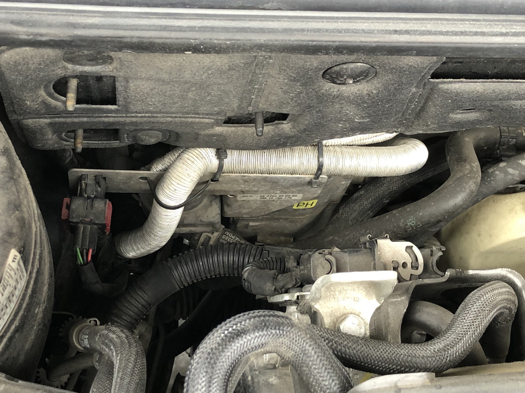 58D726F2-8D1B-41E9-8940-F480EDB690C6