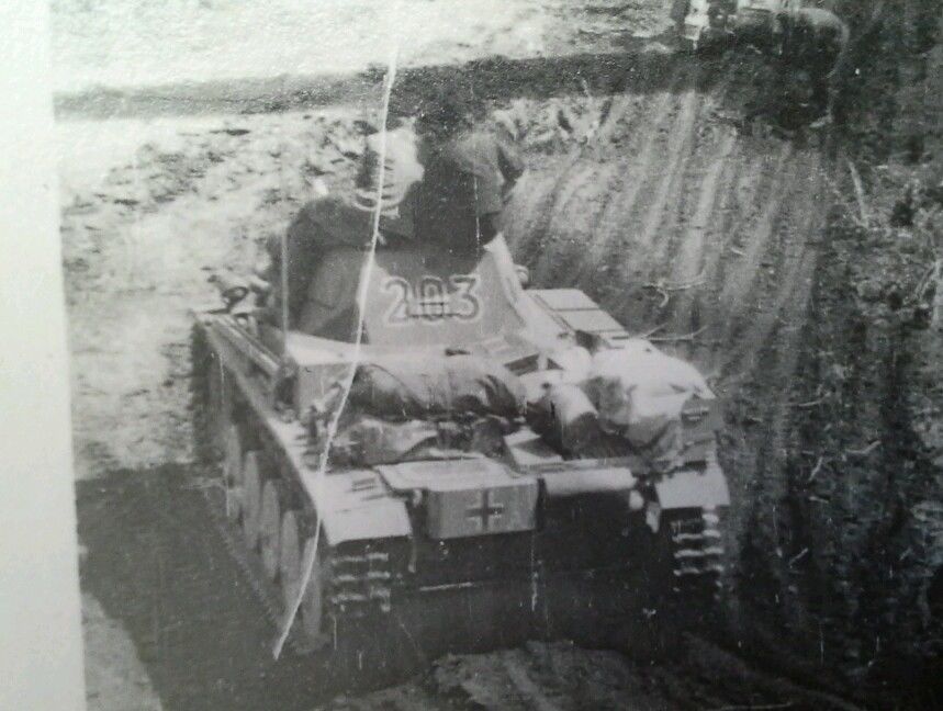 Fotos Panzer überqueren Pontonbrücke2