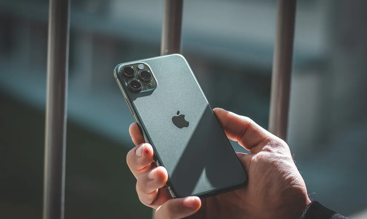 3 iPhone con regalo a menos de 13 mil pesos gracias a las ofertas de Liverpool