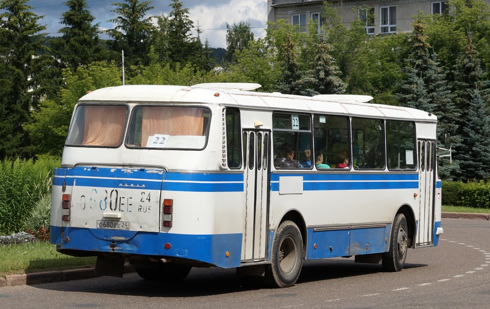 ЛАЗ-695Н
