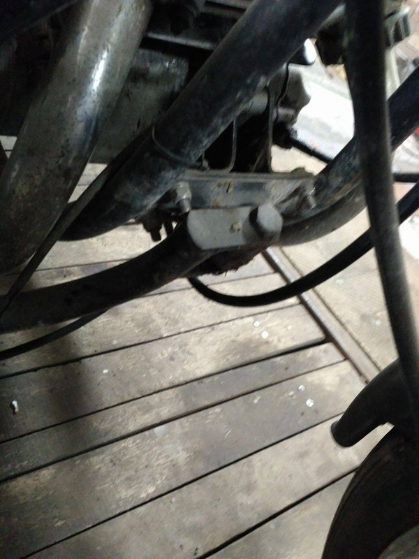 mocowanie przód dół2