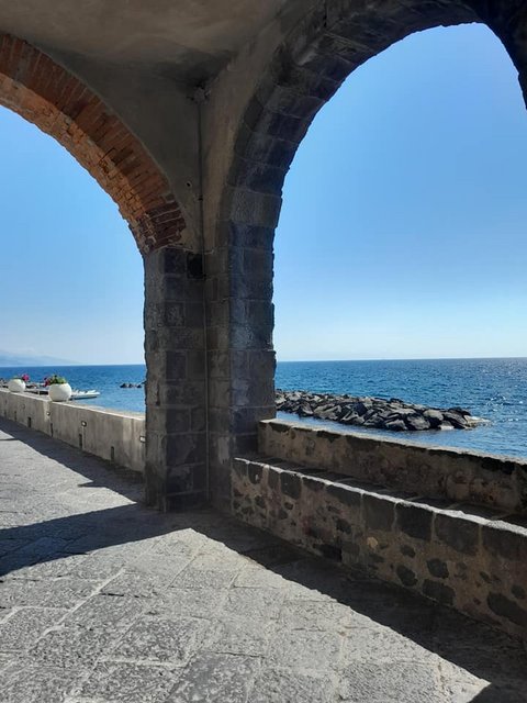 285982854-476996154228257-15418654635777