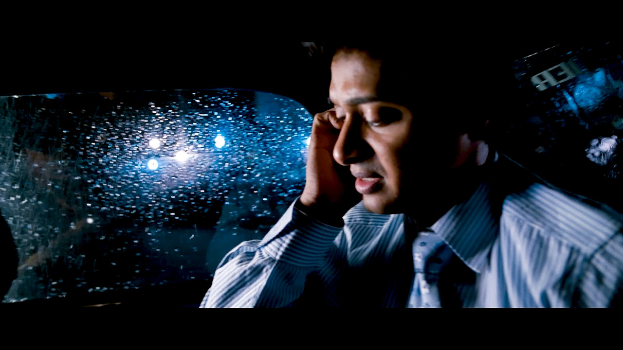 Raima Sen Hot Navel From Mirch 2010 4k.mp4_snapshot_01.39_[2020.11.30_20.59.31]