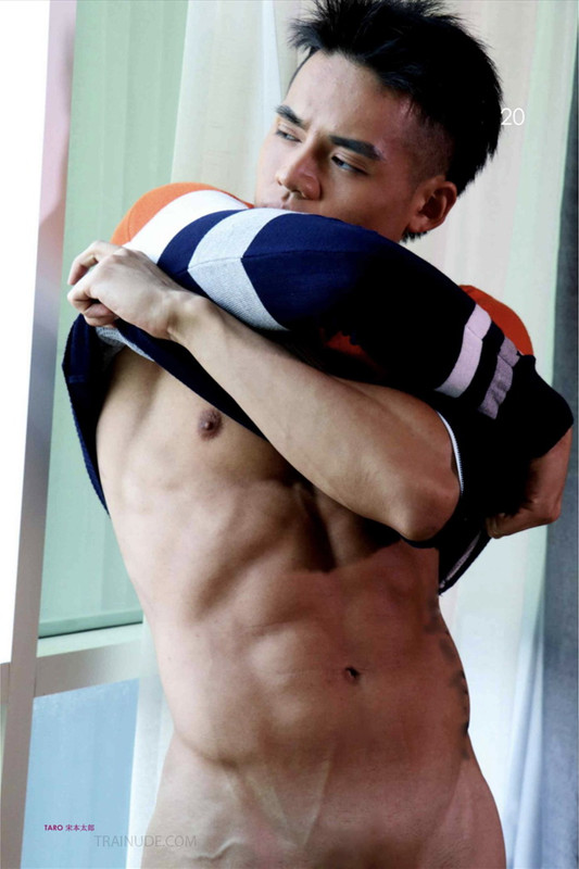 TARO 11 - PoolBoy (Non-sex) - Anh chàng lực lưỡng rám nắng