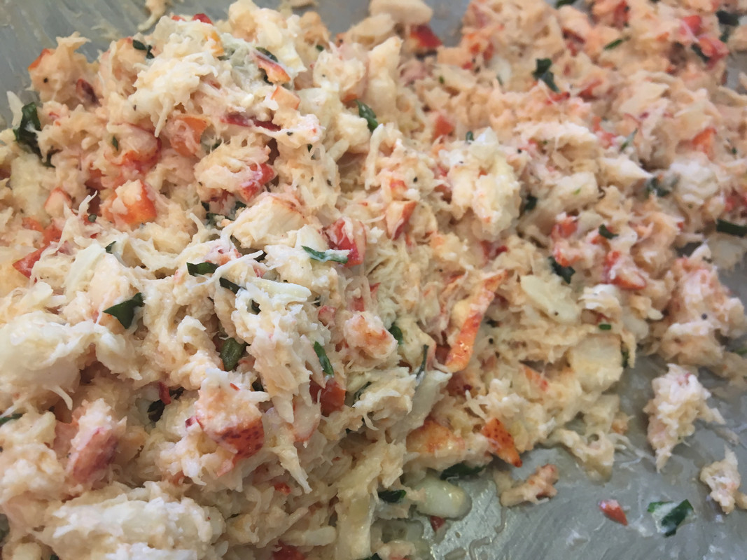 F8031B6C-6286-4D28-B3BB-2525103E5A1E