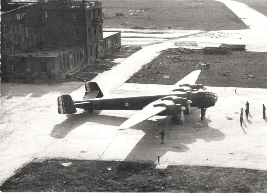 Heinkel He 177 "Greiff"  (2012) Zzzzzzzzzzzzzzzzzzzzzzzzz