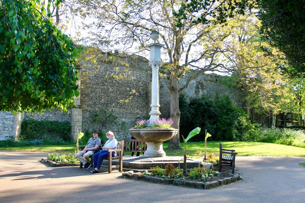 Пёстрая лента. Путешествие по сельским дорогам Англии в мае 2025 г.