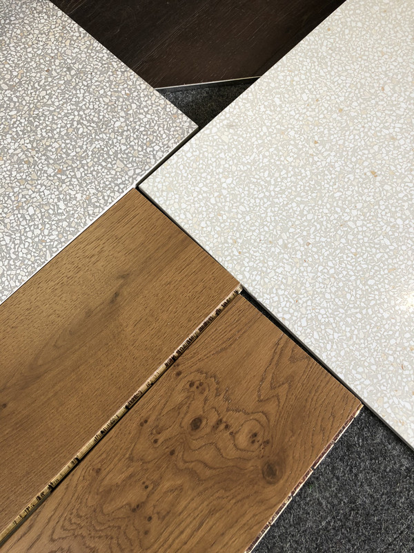 F287DD2C-C1BF-4691-98A6-3E1328F2203E