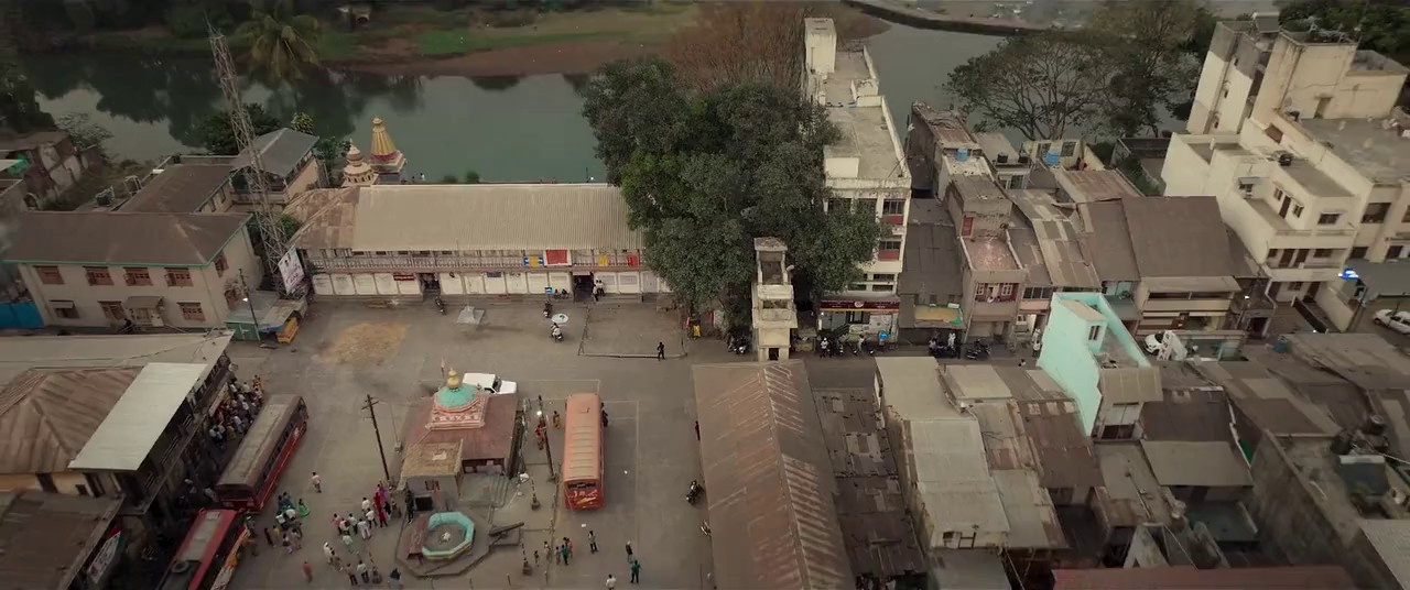 Kannur-Squad-2023-WEB-DL-Hindi-Mal-720p-x264-AVC-AAC-5-1-ESub-mkv-0004