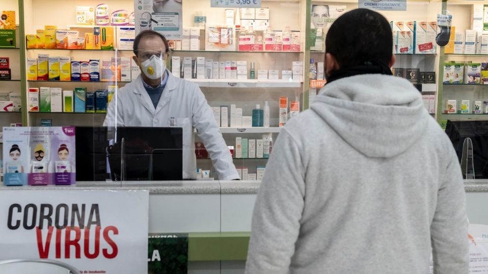 Éxito de las farmacias particulares, proporcional al fracaso del sistema de Salud en México