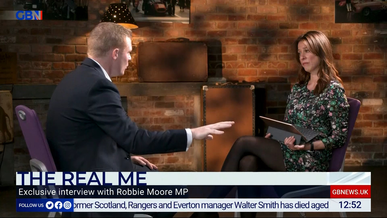 10.26 - 12.00.00 - The Briefing With Gloria De Piero. Your must-watch....mts_snapshot_53.57.122