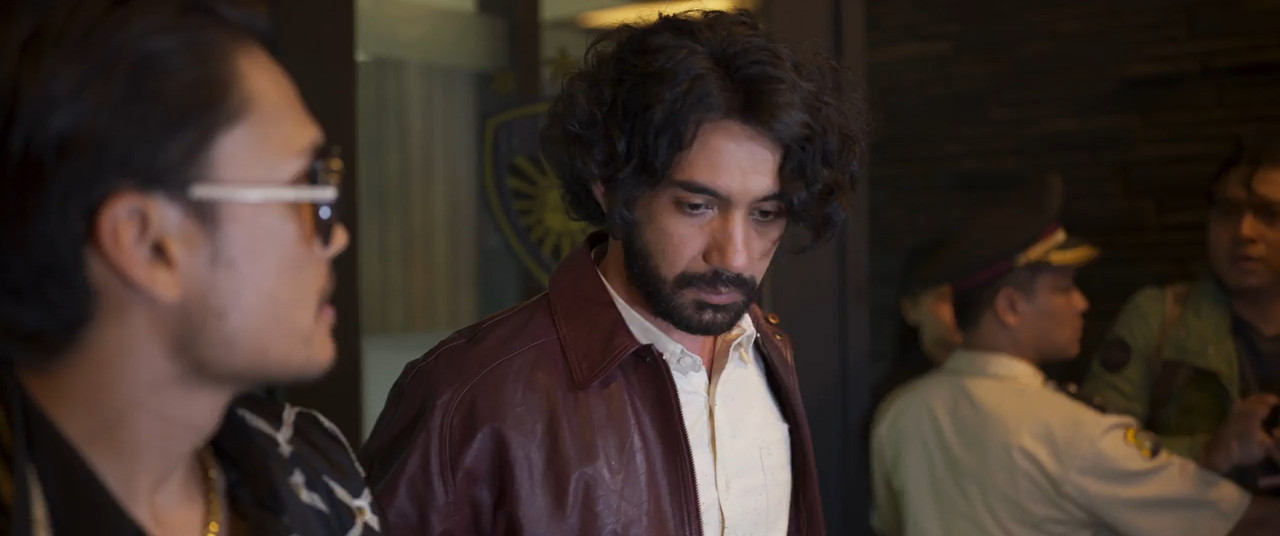 Sri Asih 2022 BluRay [Hindi + English] 480p 720p ESub Screenshot