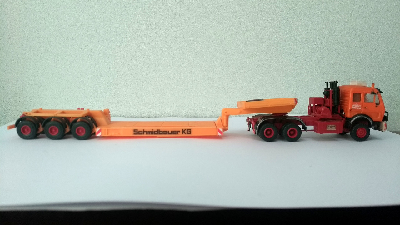 Mach (2706)