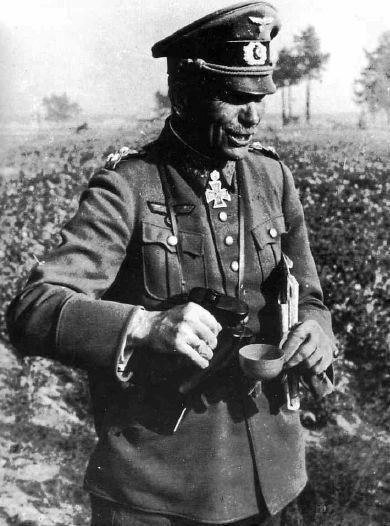 Guderian durante el cerco de Kiev. Verano de 1941