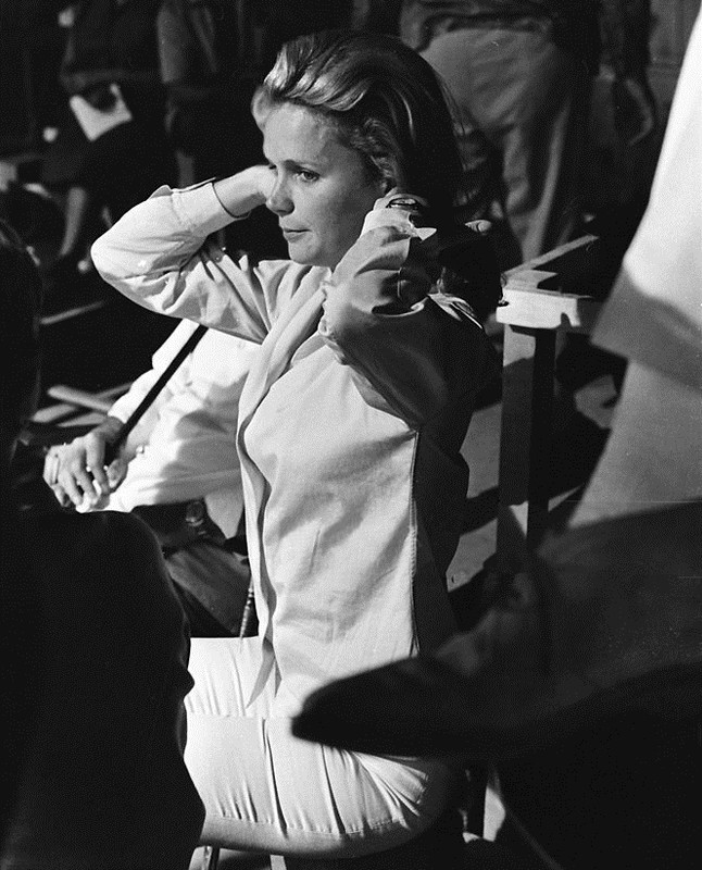 Lee_Remick_d09