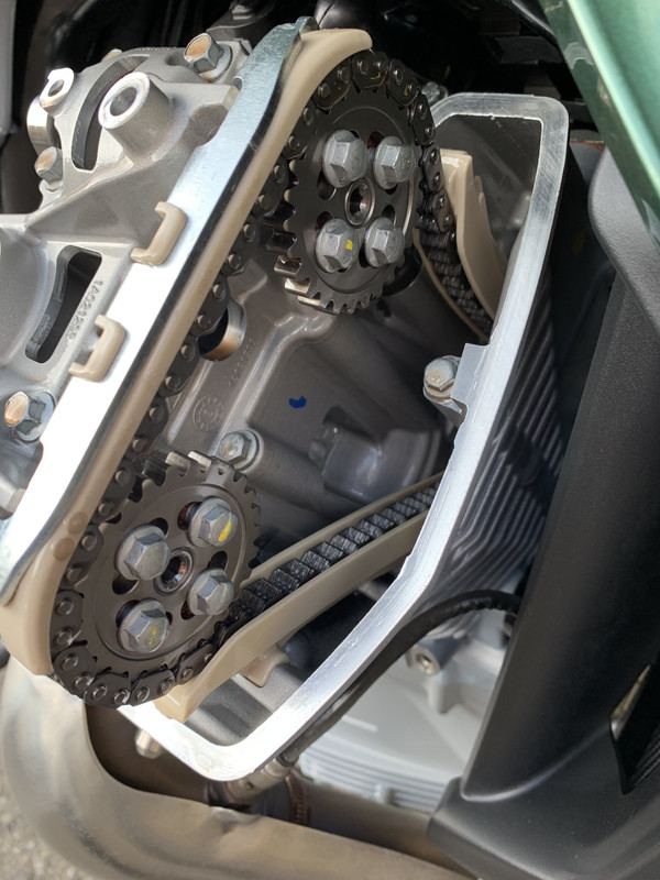 C42D9842-66D4-4946-90EF-0658542D61DA