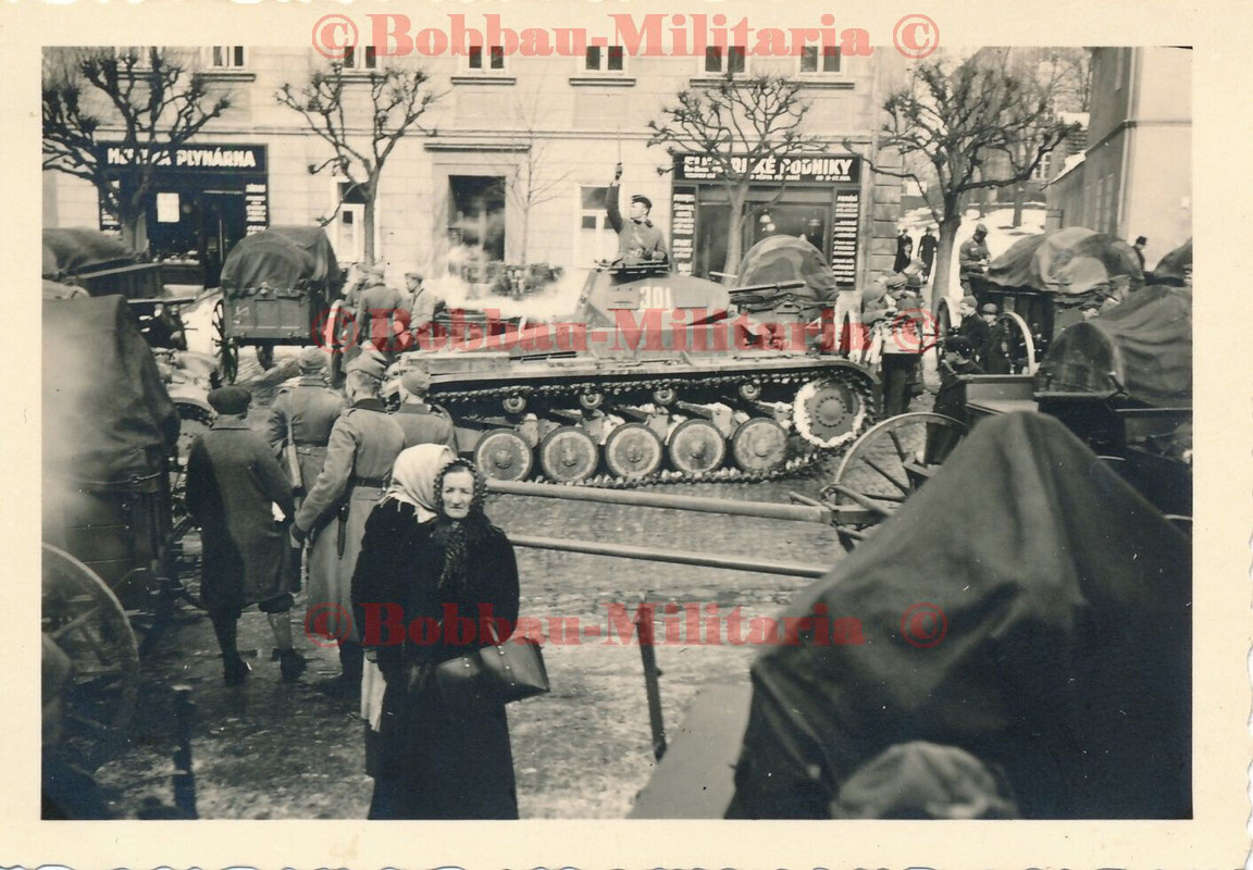 Foto Tschechien Příbram Pribram Wehrmacht Panzerkampfwagen II Panzer Nr.301