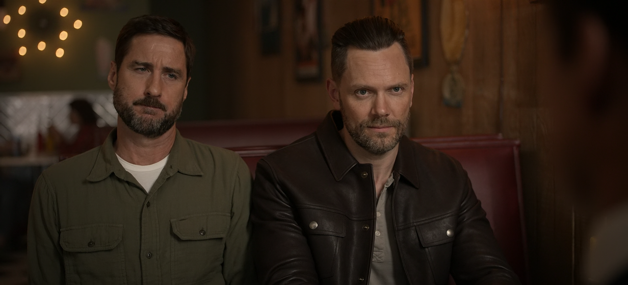 Stargirl.S03E02.Frenemies.-.Chapter.Two.The.Suspects.1080p.10bit.AMZN.WEB-DL.DDP5.1.HEVC-Vyndros.mkv
