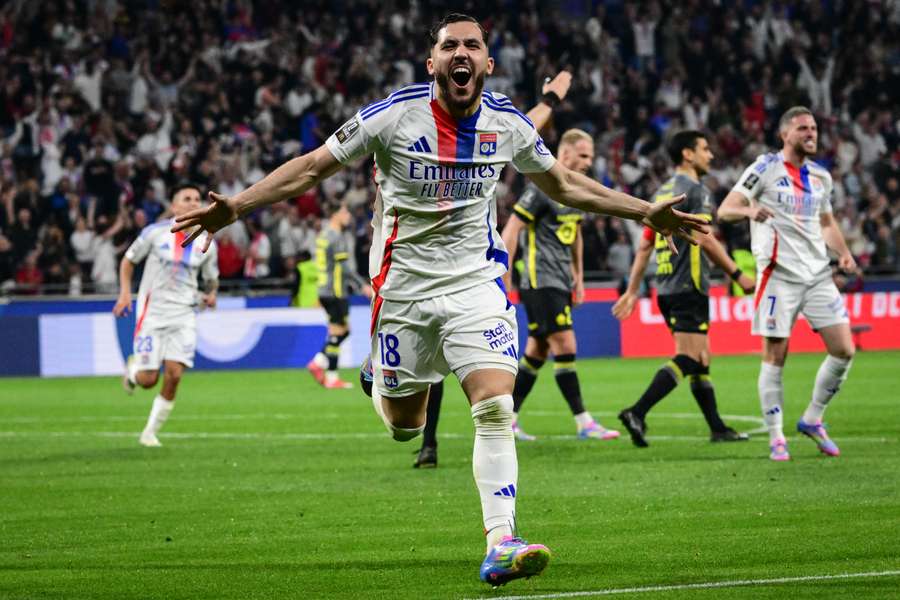 Lille vs Lyon, 22h15 ngày 28/09