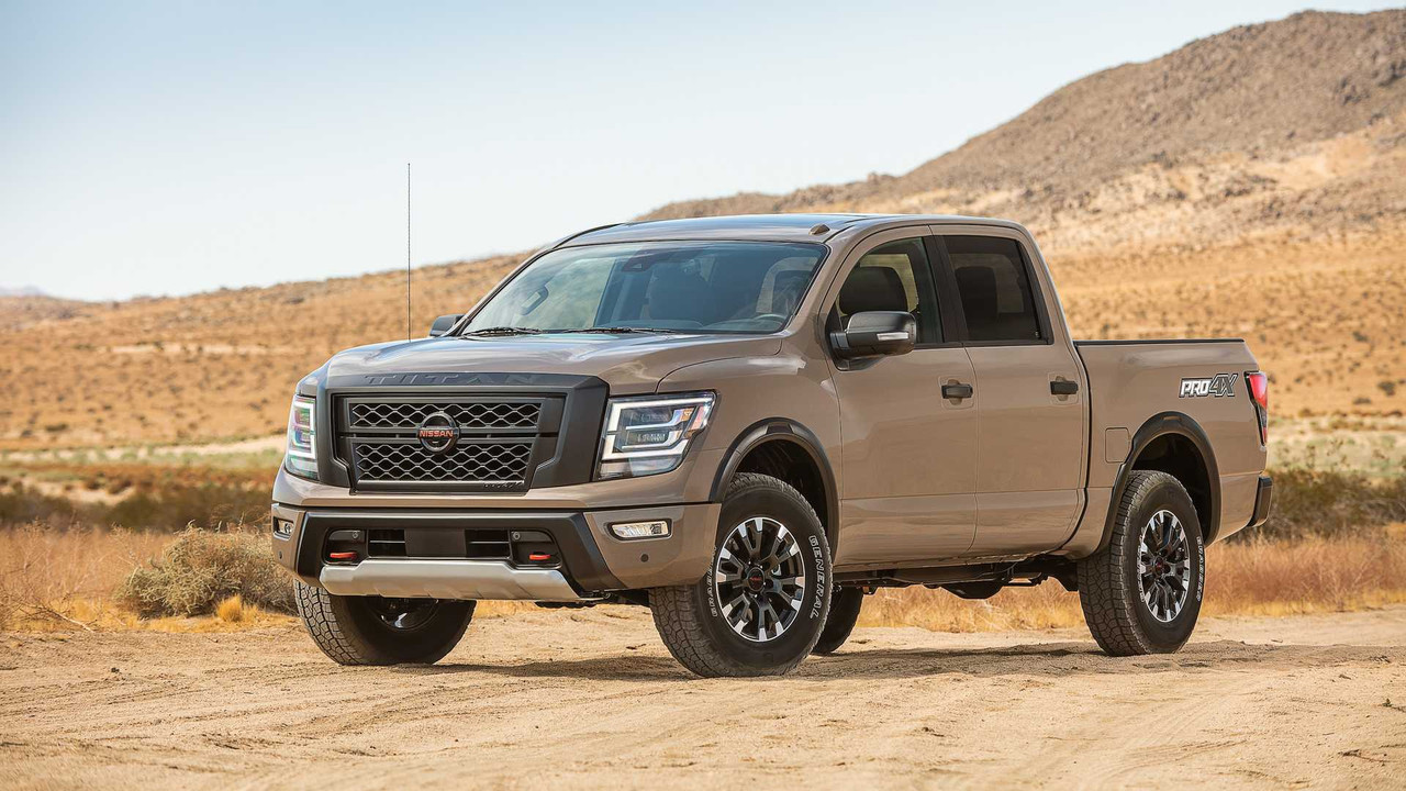 2020 Nissan Titan (17)