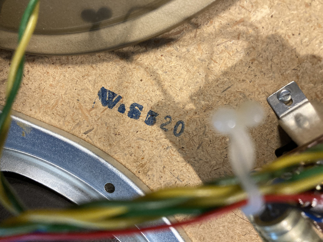 0D755A01-8B94-45EC-99E6-55DD08C61E5B