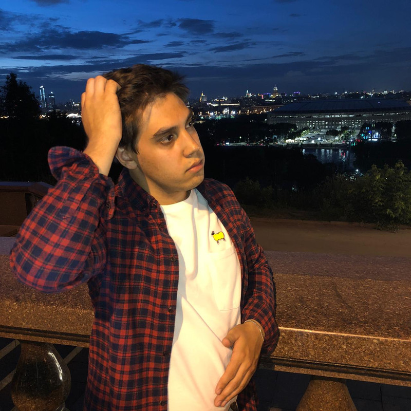 EDEE9A07-3DD1-4427-BF72-79AFB0220F51