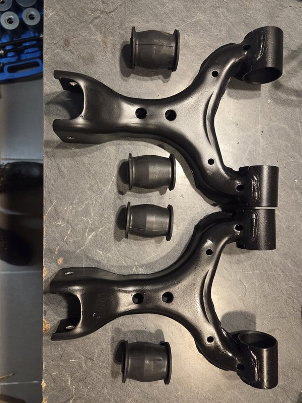 [Immagine: 4Q3xlm-JFSTy7SMa-Mj-PAup-A.jpg]