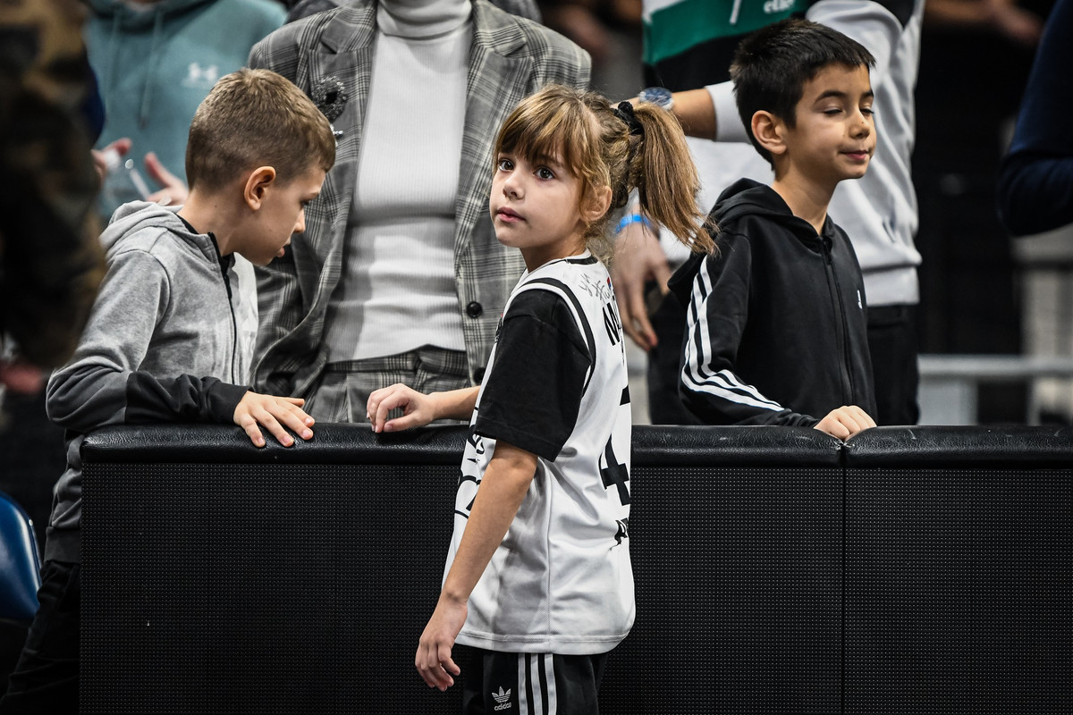 323421155-1111663739519299-1053955858089