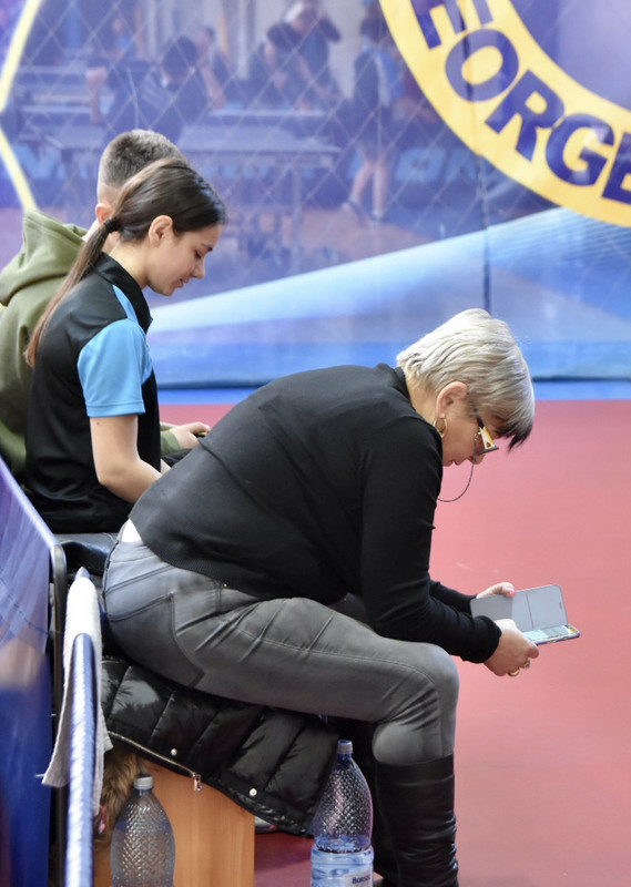 5B537A7F-4193-49D5-8213-4D00BEF0ABC0