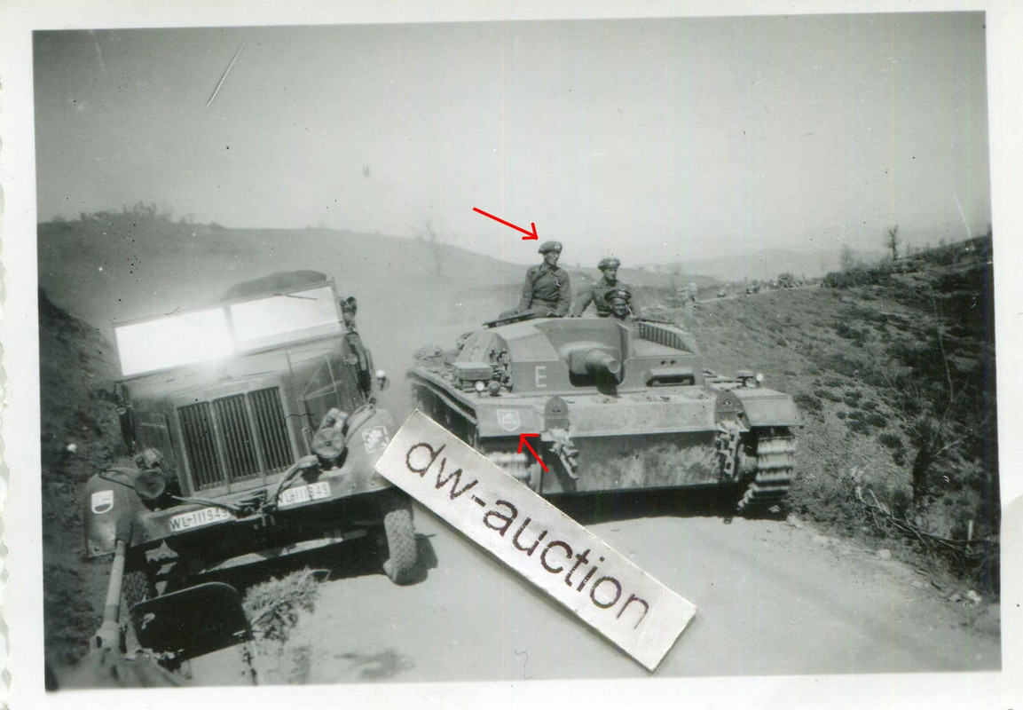 Griechenland , Sturmgeschütz mit Wappen , Besatz