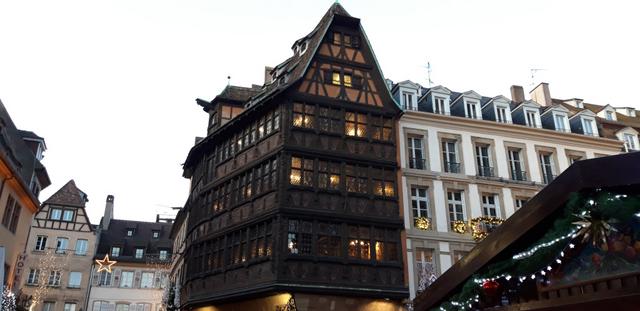 30 Nov: Estrasburgo, Capital europea de la Navidad. - ALSACIA EN NAVIDAD Y MONTREUX CON PAPÁ NOEL (11)