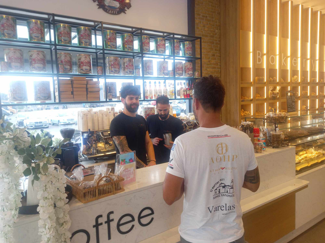 pit stop Γιάννη Πλάγου στην Athanasiou Group (5)