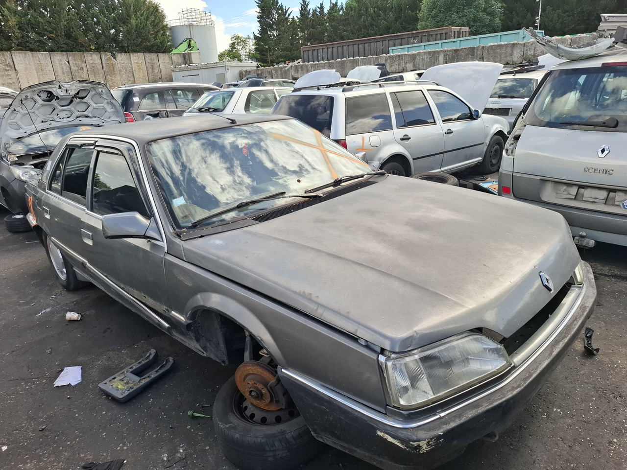 20260602 RENAULT 25 (1)
