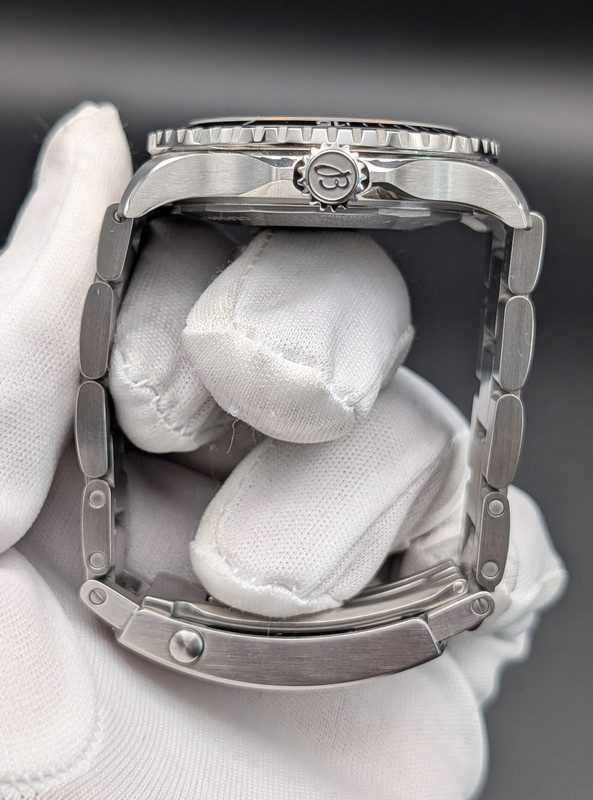 PXL 20251121 224538393 PORTRAIT ORIGINAL