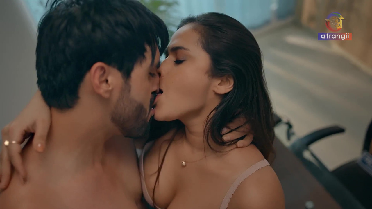 Chumbak (2023) Hindi Season 01 [ Episodes 01-05 Added] | WEB-DL | 1080p | 720p | 480p | Atrangii WEB Series | Download | Watch Online