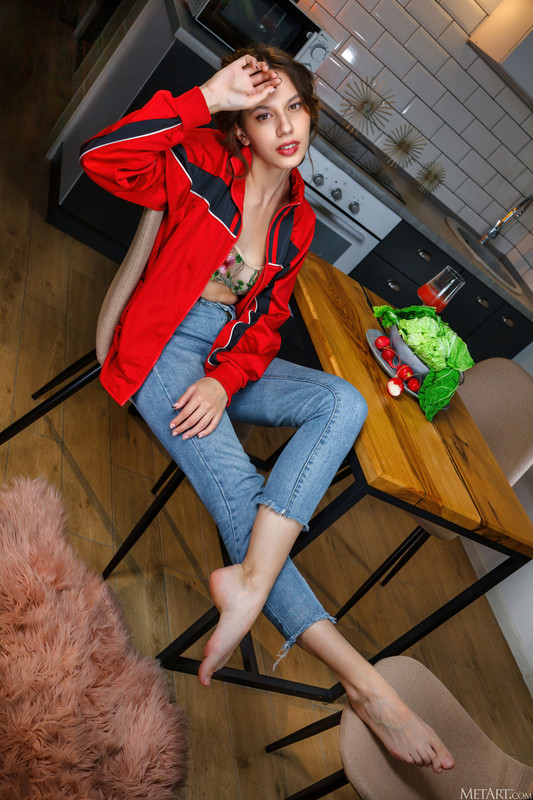 MetArt_Fresh-Delight_Giselle_high_0001