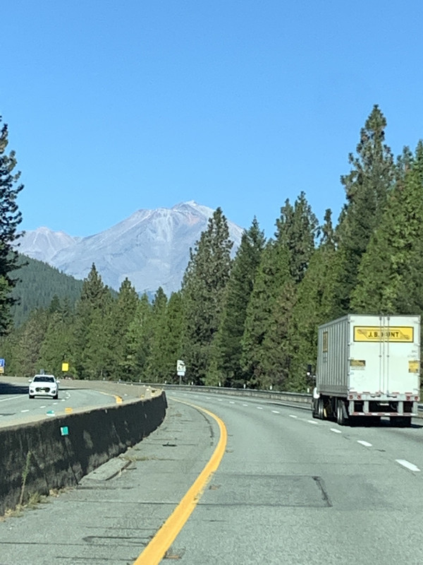 BFCC720F-C3FC-4124-835E-9B6251F3B5F9