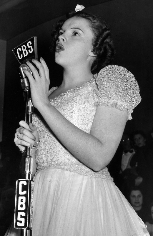 Judy_Garland_mb63
