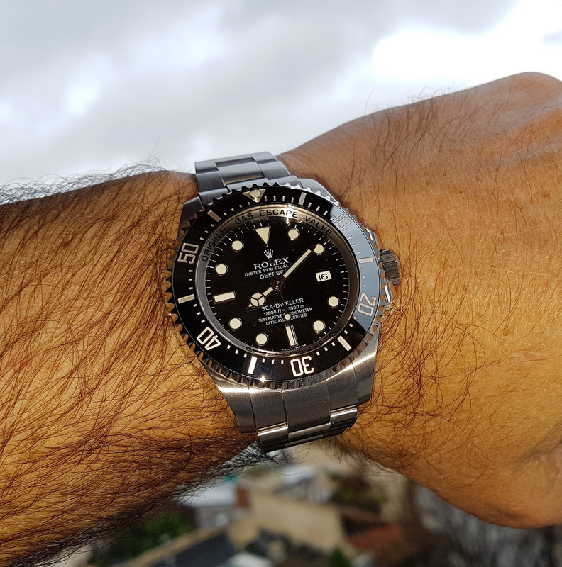 Rolex Sea-Dweller Deepsea 44mm Ref. 116660 (1)