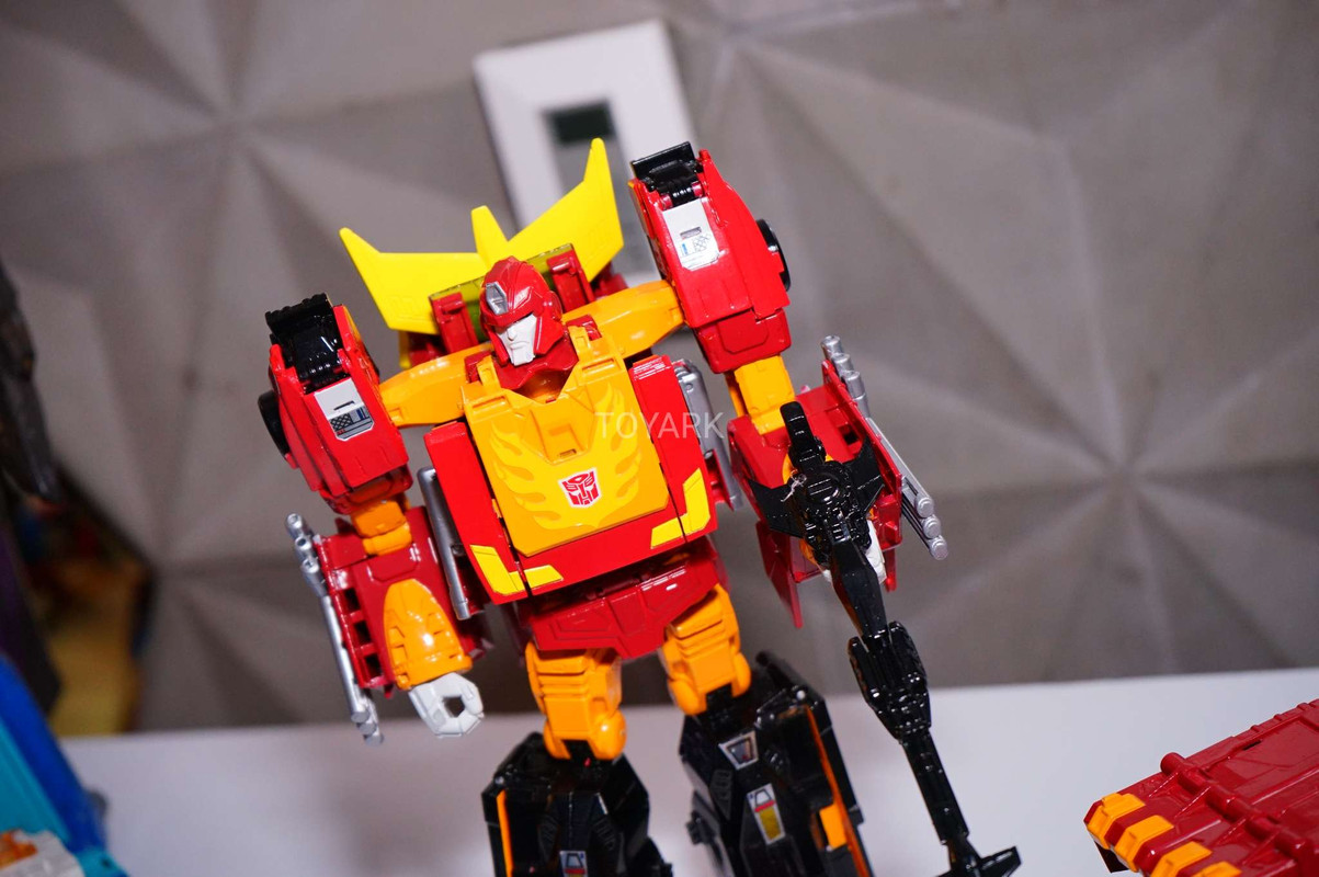 SDCC-2017-Hasbro-Transformers-Thurs-080