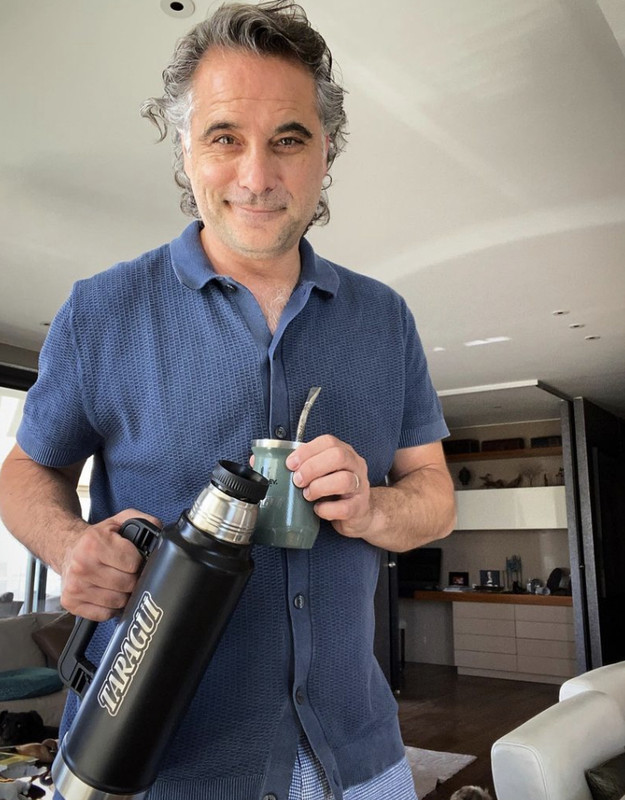 6353CC37-60AA-4CF7-9306-C04F6E01873E