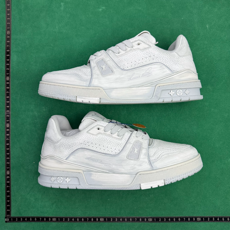 280、Louis Vuitton Trainer
