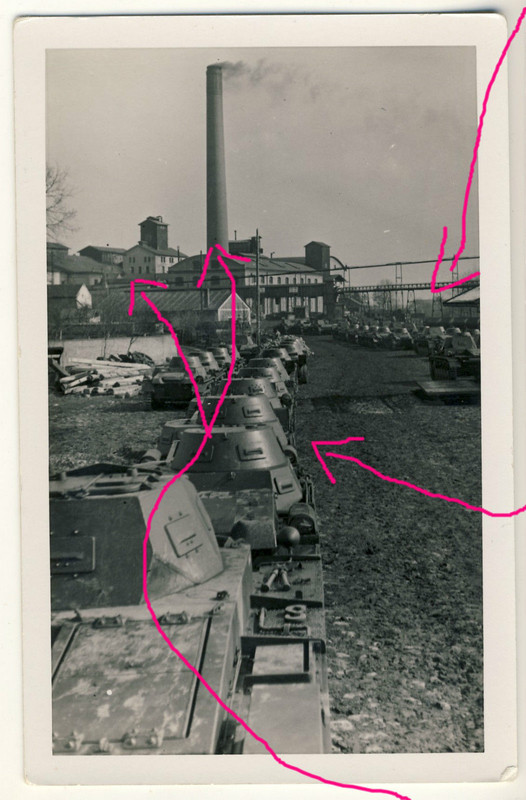 Panzer Pz Reg 8 auf Fabrik-GeländeTschechei-Verl