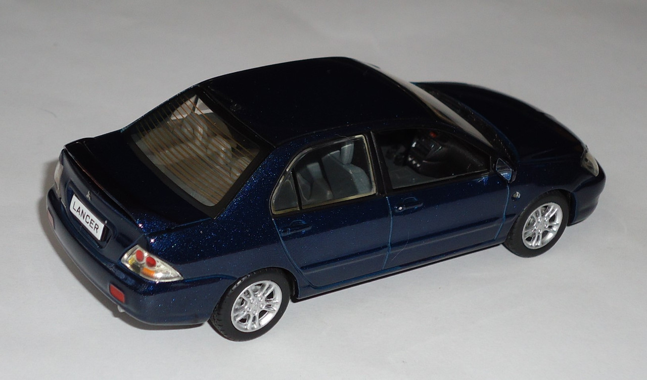 Mitsubishi-Lancer Sport VIII4