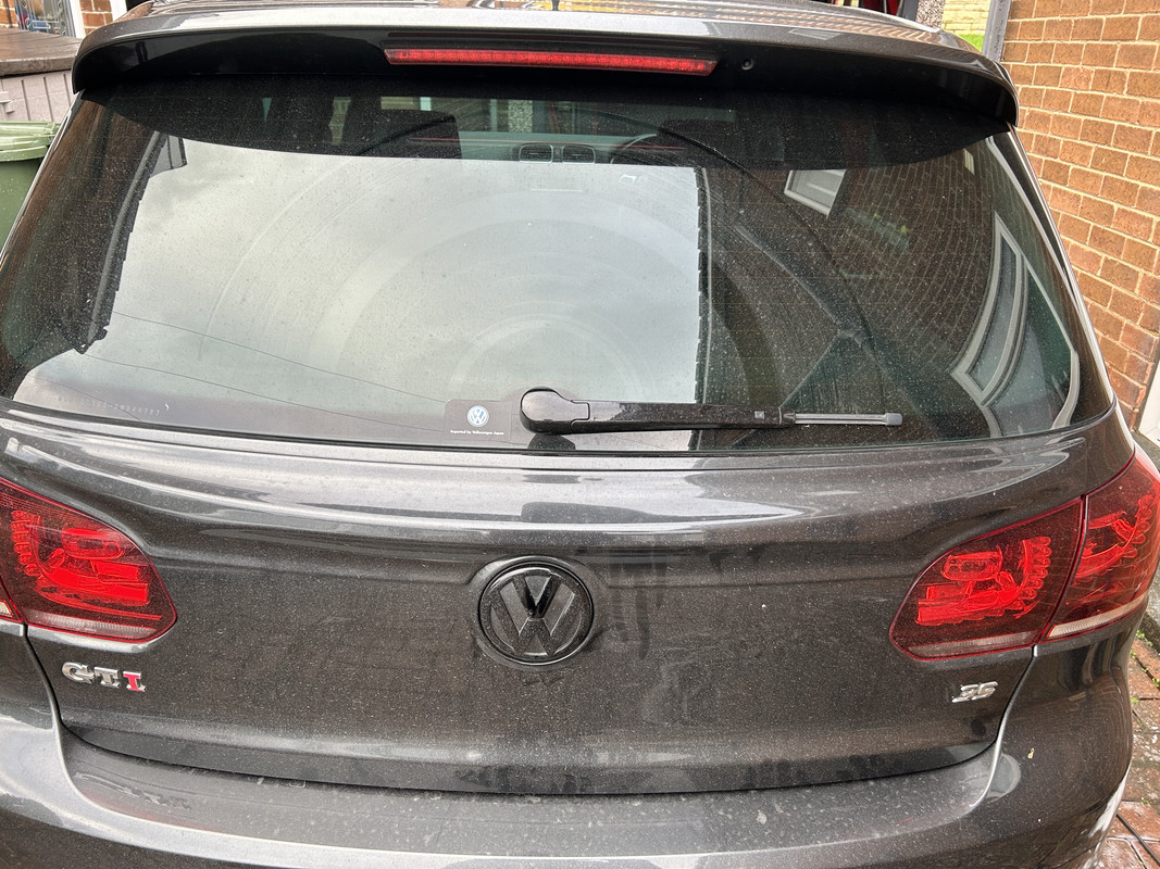 ED9FCC3A-1AA6-43CA-992B-A4DF4879BB5C