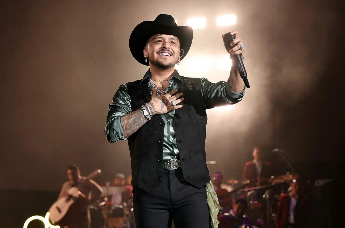 Christian Nodal está listo para la revancha, anuncia nuevo disco y gira en este 2024