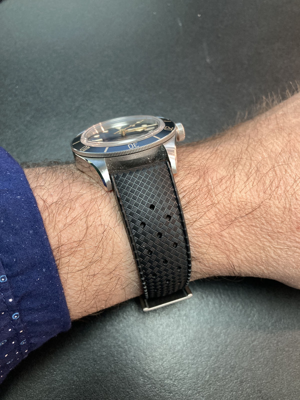 4DC363C2-5085-40A4-B2C2-6EB601FC4306